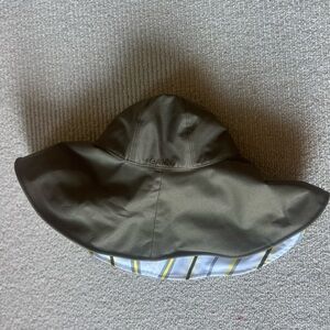 Ganni Hat in Brown and White